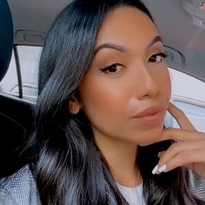 Meet your Posher, Zainab